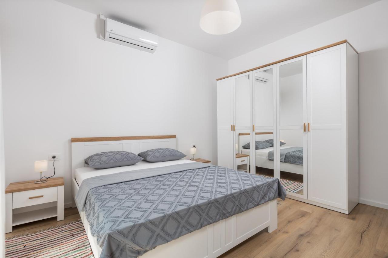 Apartment Div Lovran Eksteriør bilde